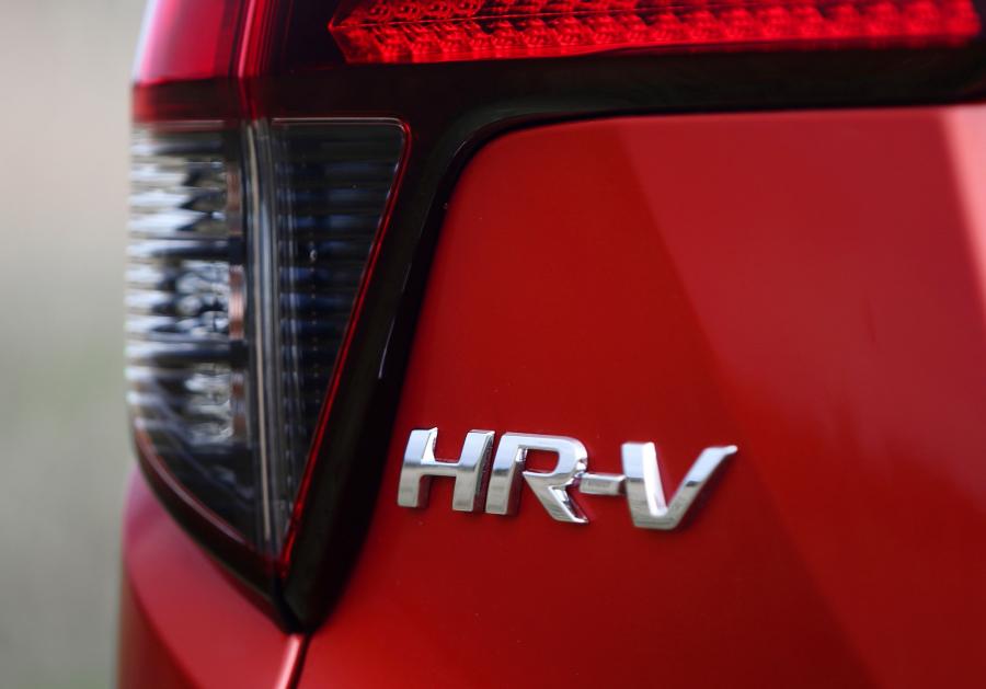 Логотип Honda HR-V RS 2018 года  (AU) (фото 23 из 38)